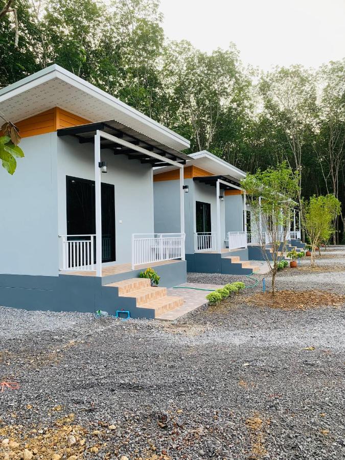 Suanvadee Resort สวนวดี รีสอร์ท Don Sak Exteriér fotografie
