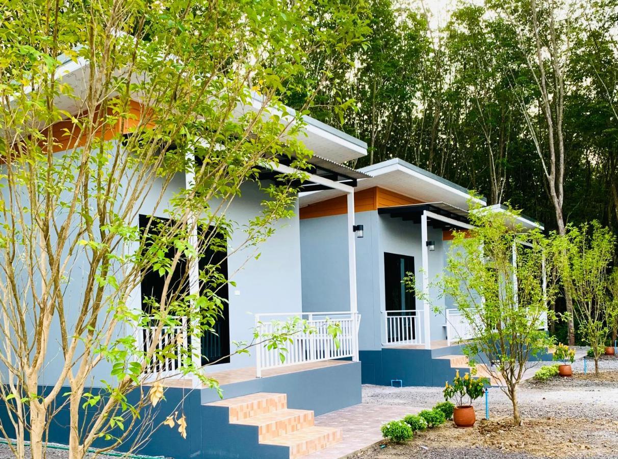 Suanvadee Resort สวนวดี รีสอร์ท Don Sak Exteriér fotografie