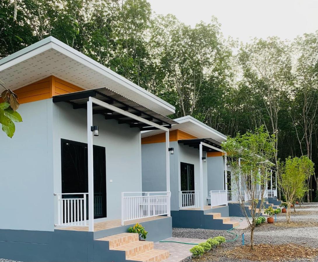 Suanvadee Resort สวนวดี รีสอร์ท Don Sak Exteriér fotografie