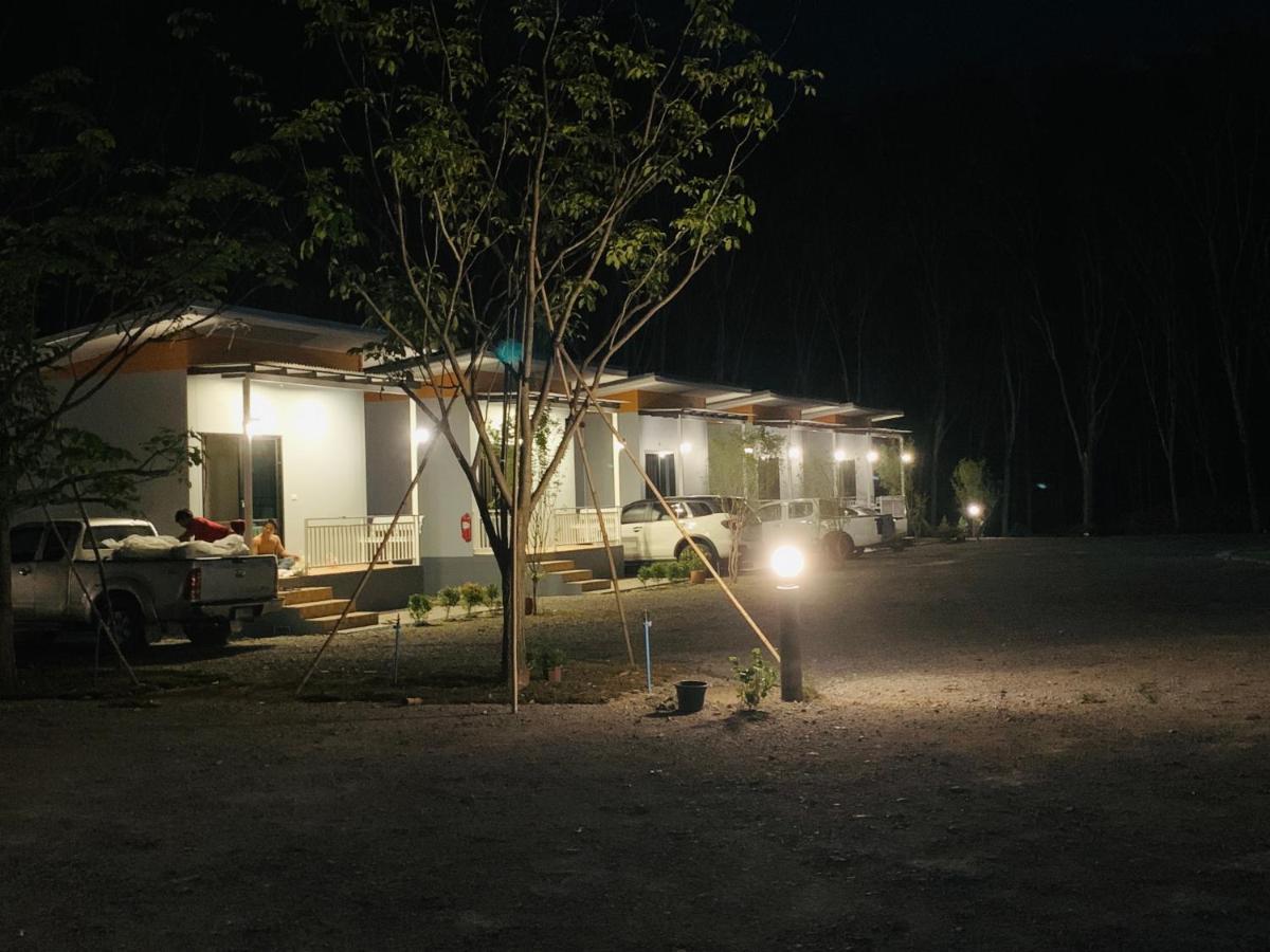 Suanvadee Resort สวนวดี รีสอร์ท Don Sak Exteriér fotografie