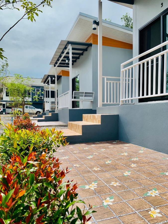 Suanvadee Resort สวนวดี รีสอร์ท Don Sak Exteriér fotografie